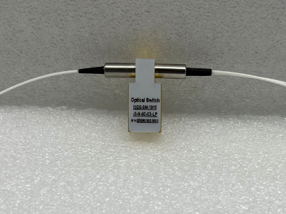 車(chē)規級光開(kāi)關(guān)±8kV接觸放電ESD防護測試